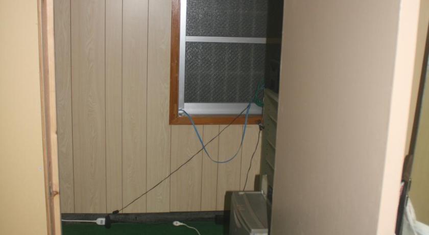Koza Share House Hotel Okinawa Room photo